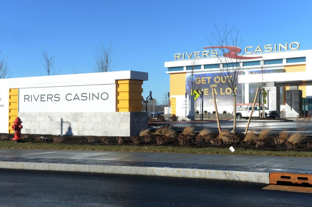 rivers casino poker room schenectady