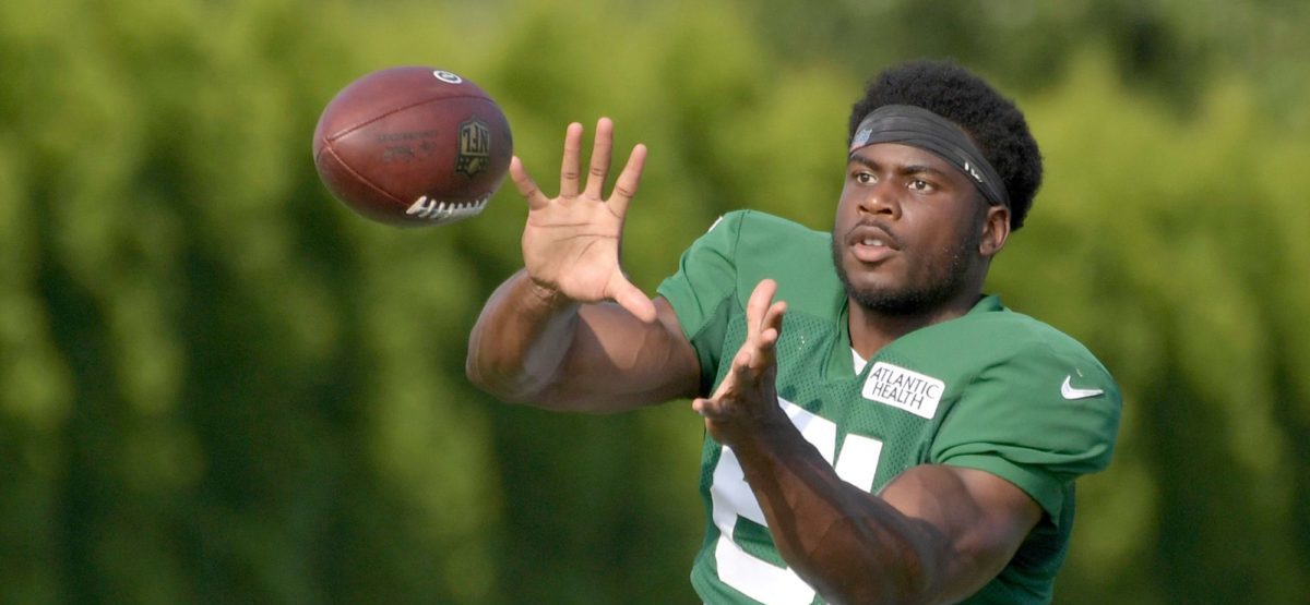 Jets Receivers Out For Season; Team Bringing In RB Gore