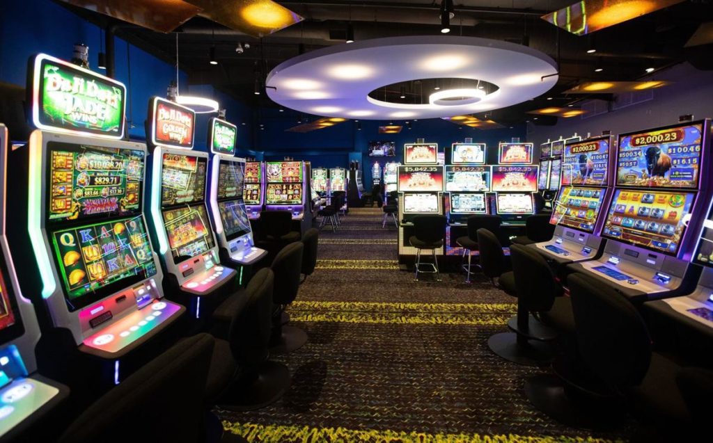 No Smoking; Iowa Casinos Cracking Down