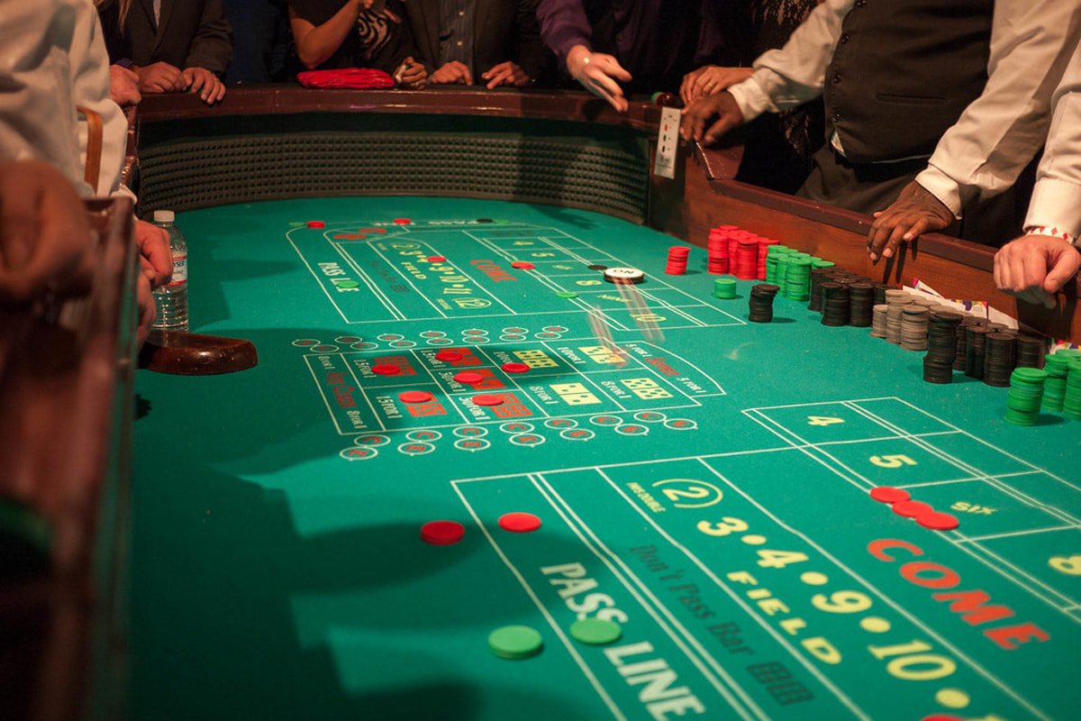 Massachusetts Gaming Commission Allows Blackjack and Craps to Resume