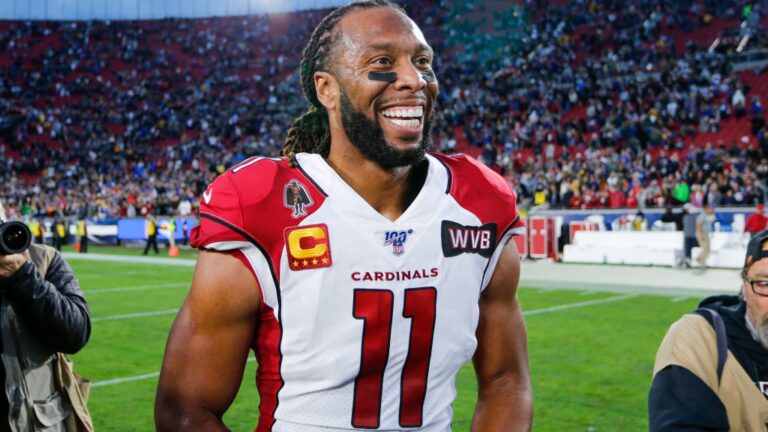 LOS ANGELES, CA - DECEMBER 29: Arizona Cardinals wide receiver Larry Fitzgerald (11) after an NFL game between the Arizona Cardinals and the Los Angeles Rams on December 29, 2019, at the Los Angeles Memorial Coliseum in Los Angeles, CA. (Photo by Jordon Kelly/Icon Sportswire via Getty Images)
