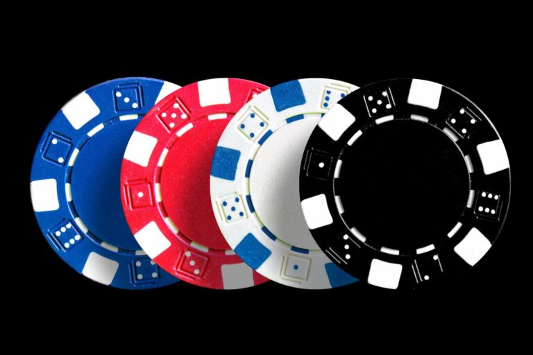 Gary Gelman Wins $202,725 in Golden Nugget Las Vegas' 2022 PokerNews Cup
